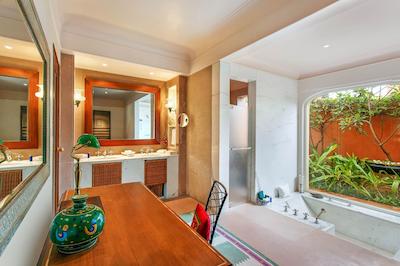 د اوبروی راج ویلاز جیپور