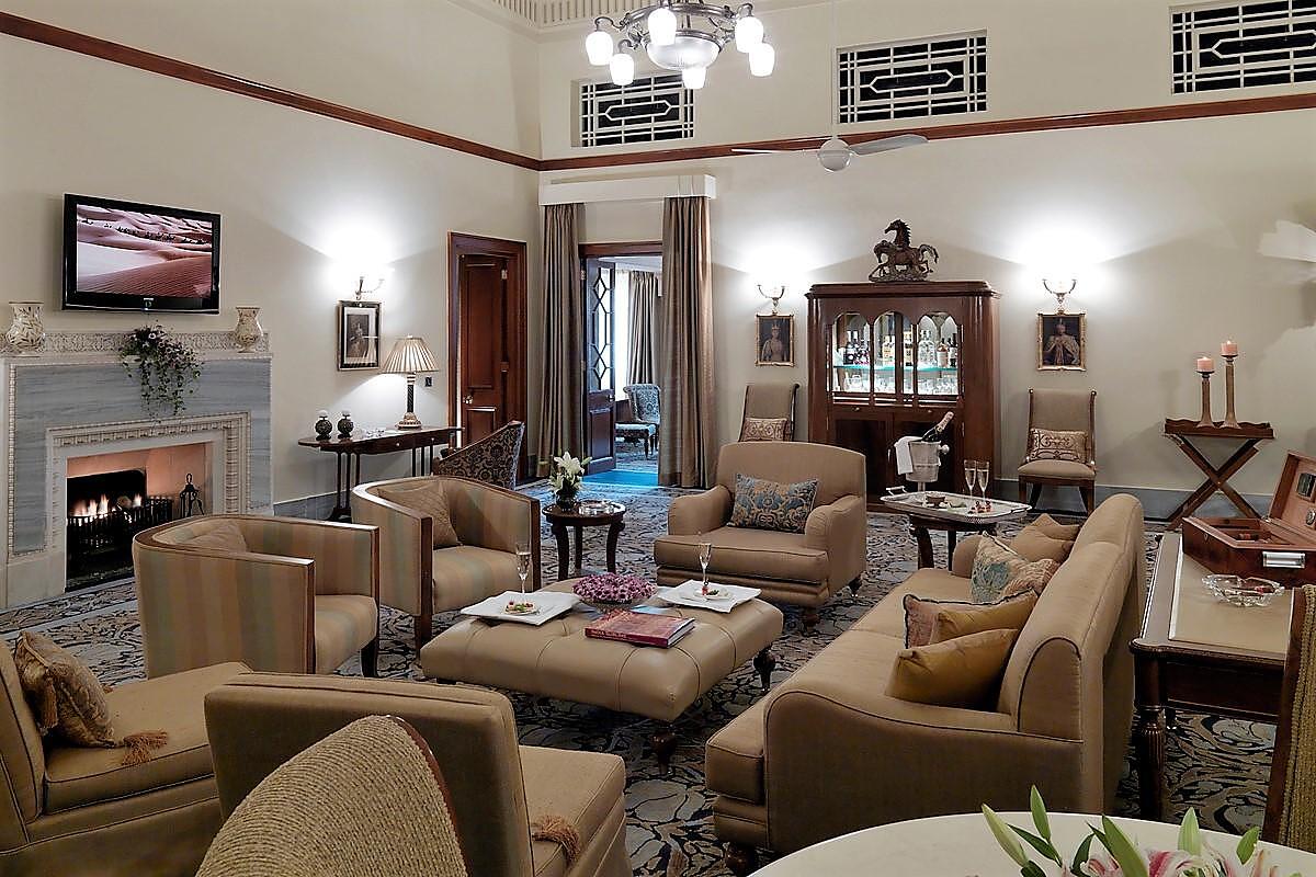 ومید بهاوان پالاس