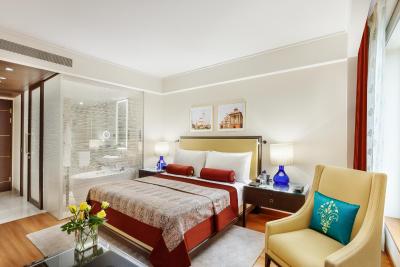 د ابروی نیو دهلی