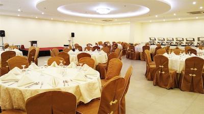 گولدن فنیکس هتل مانیلا