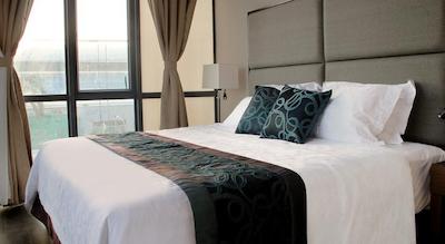 گولدن فنیکس هتل مانیلا