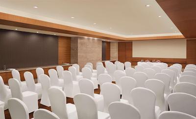 گراند هیات مومبای