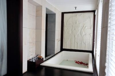 ارونریز هتل