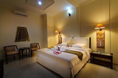 مستن تاماریند هتل نوسا دوا