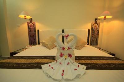 مستن تاماریند هتل نوسا دوا