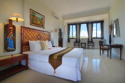 مستن تاماریند هتل نوسا دوا