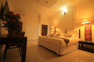 مستن تاماریند هتل نوسا دوا