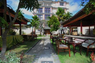 مستن تاماریند هتل نوسا دوا