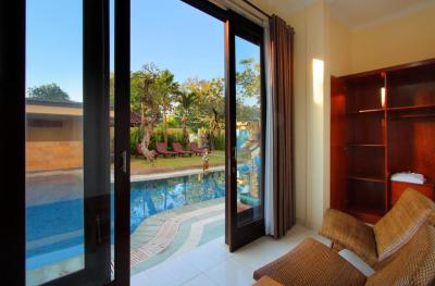 مستن تاماریند هتل نوسا دوا