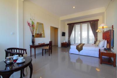 مستن تاماریند هتل نوسا دوا