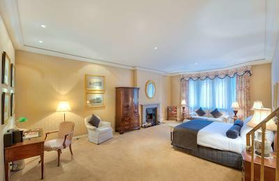 سیر استامفرد ات سیرکولار کوای