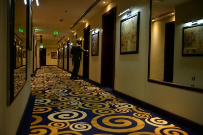 استراتو هتل بای وارویک