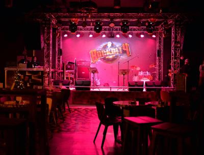 استراتو هتل بای وارویک