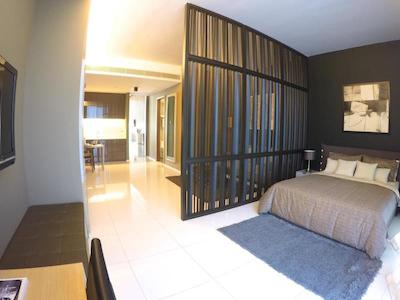 د پینز ملاکا