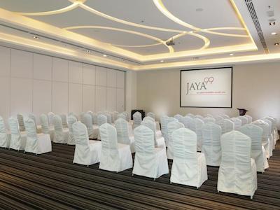 د پینز ملاکا