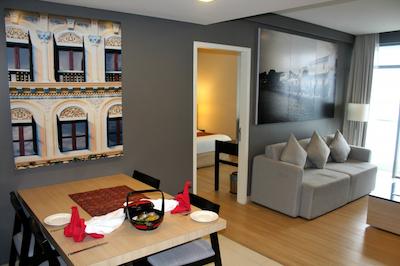 د استریتز هتل اند سویتز