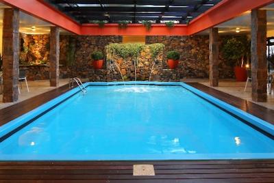 هتل سرا ازول