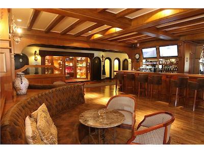 هتل سرا ازول