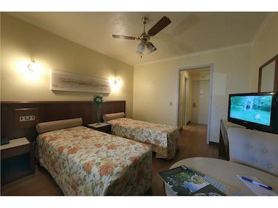 هتل سرا ازول