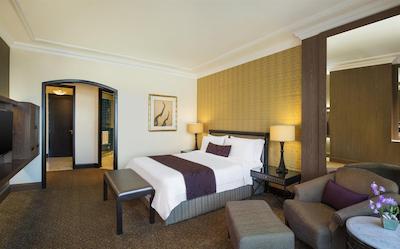 شرایتون گرند سوخومویت ای لاکچری کالکشن هتل