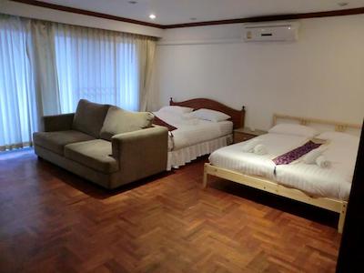 د ایکس پی بانکوک