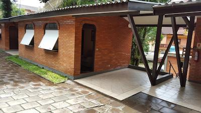 هتل پکنو بسک