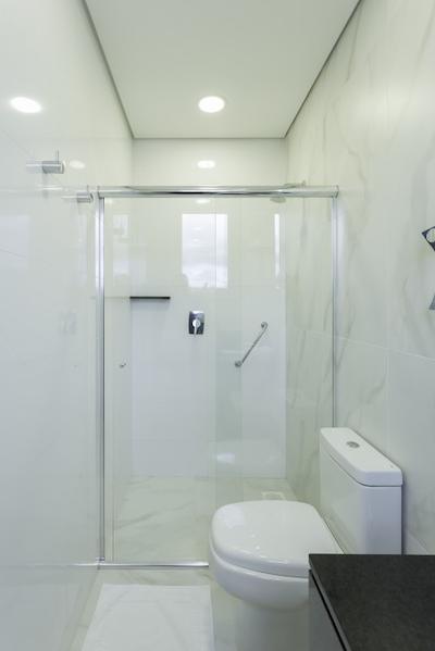 اسلاویرو اسنتیال بلومناو