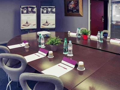 مرکور مارسیل سنتر پرادو هتل ولدرم