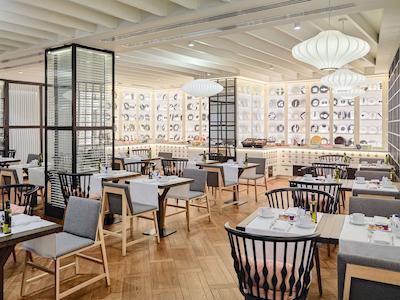 ه10 ونیورسیتات