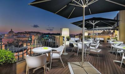 ه10 ونیورسیتات