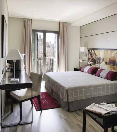 ه10 ونیورسیتات