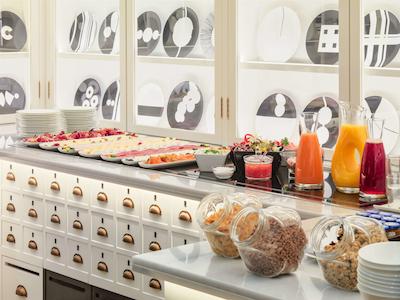 ه10 ونیورسیتات