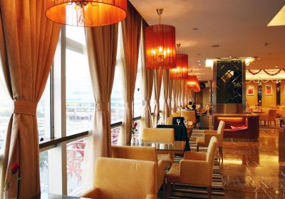 شنزهن ریلو استیشن هتل