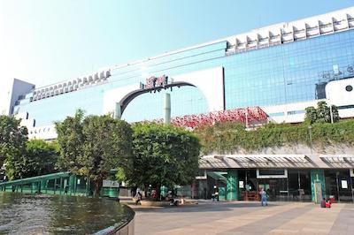 شنزهن ریلو استیشن هتل