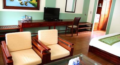 می لان هتل اند رستاورانت