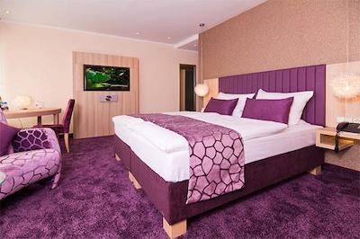 تپ هتل هامر