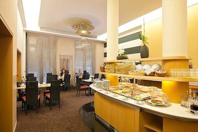 تپ هتل هامر