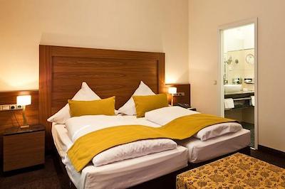 تپ هتل هامر