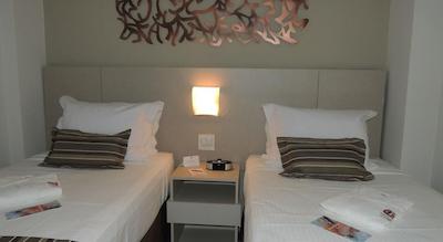 بریستل لاگوا سانتا هتل-ارپرتو د کنفینز