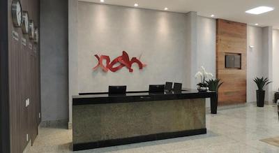 بریستل لاگوا سانتا هتل-ارپرتو د کنفینز