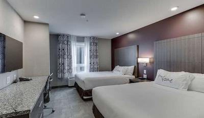 هم این اند سویتز ساسکاتون اسود