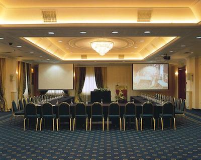 مدیترانین پالاس