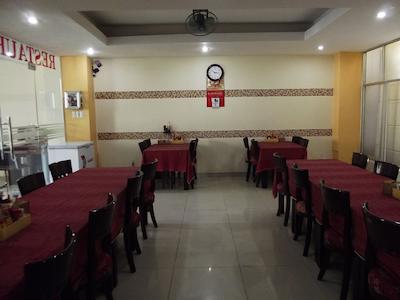 دوک مینه هتل