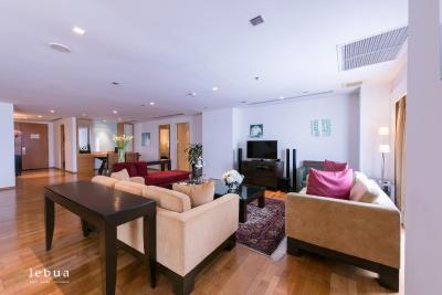 لبوئا ات استیت تاور