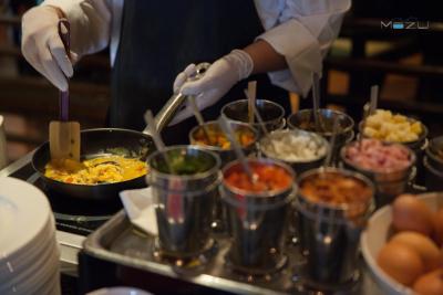 لبوئا ات استیت تاور