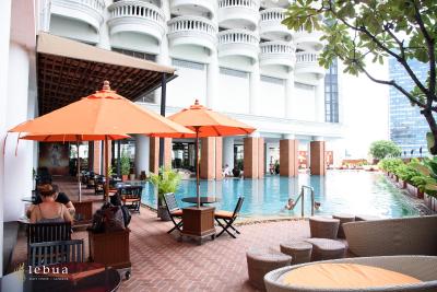 لبوئا ات استیت تاور