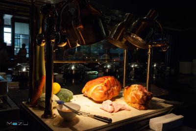 لبوئا ات استیت تاور