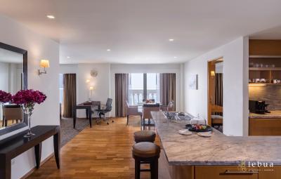 لبوئا ات استیت تاور