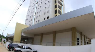 است این هتل