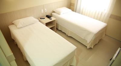 است این هتل